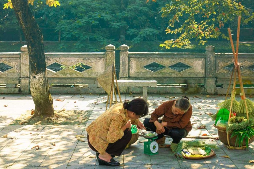 Dong Xuan Market